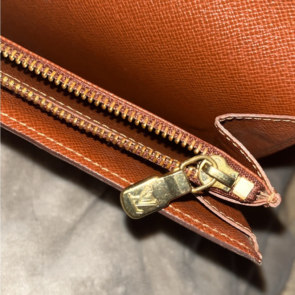 Louis Vuitton Dark Brown Monogram Wallet - Picture 12 of 16